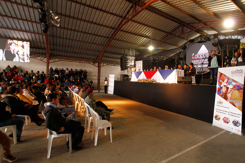 CotopaxiViva2016 01