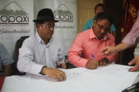 Prefecto posesionó al director de la Oficina descentralizada del GAD Cotopaxi