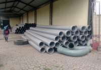 Tubería permitirá mejorar la conducción del agua en el barrio Camino del Rey