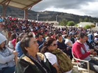 beneficiarios que se dieron cita en la firma del contrato.