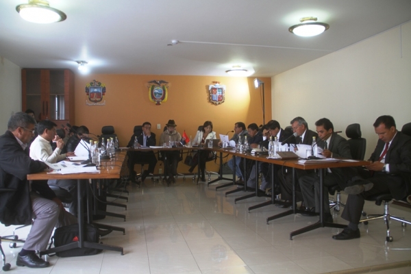Consejeros analizaron varios temas en sesión ordinaria