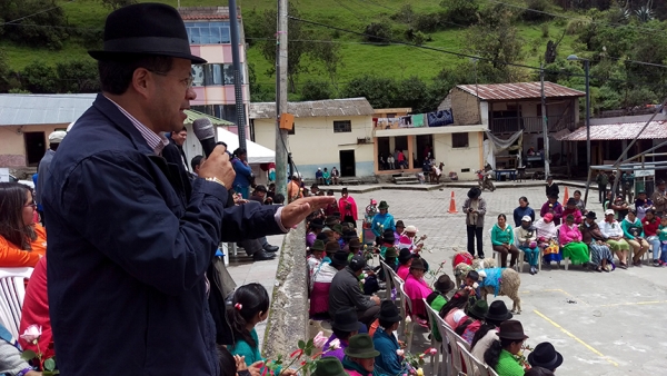 Chugchilán Celebro el Día Internacional de la Mujer con Feria, Arte y Cultura