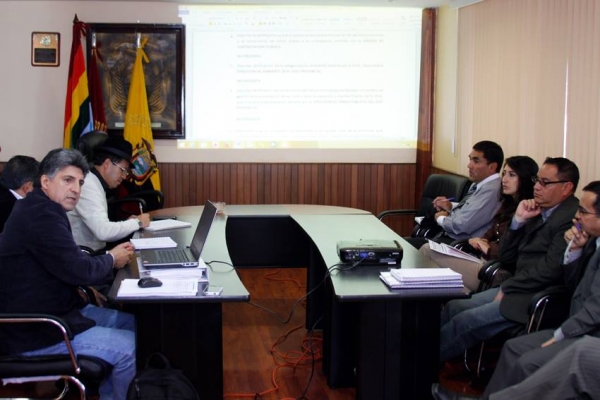 Gobierno Provincial y CONGOPE analizan detalles técnicos de la vialidad en Cotopaxi