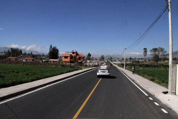 Moradores de tres parroquias recibieron con alegría la vía Barrio Nuevo – Santa Lucía.