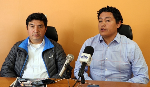 Rueda de prensa dando a conocer actividades culturales