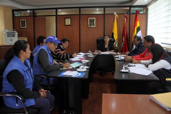PLAN INTERNACIONAL EVALÚA GESTIÓN DE LA PREFECTURA EN BASE AL CONVENIO FIRMADO