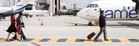Prefecto participó en el primer vuelo de la nueva frecuencia hacia Guayaquil