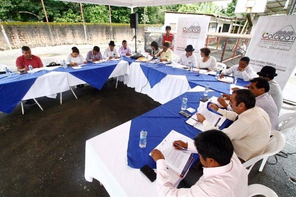 Consejeros en la Sesión Ordinario en La Maná