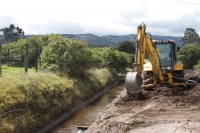 Se cumplen trabajos de mantenimiento en el Canal Norte