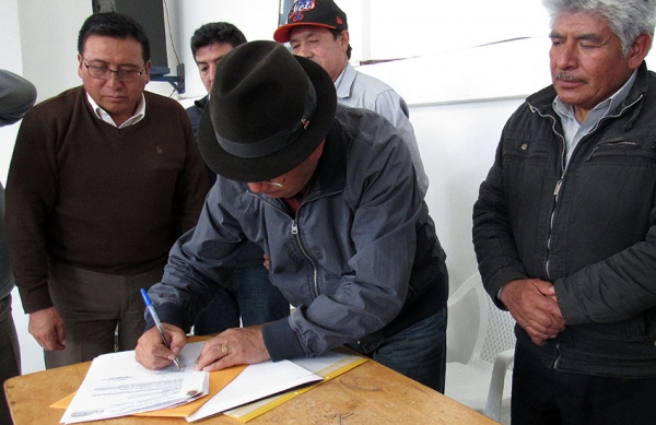 Cinco barrios contarán con agua para riego en Mulaló