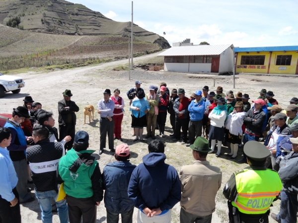 Reunión con los habitantes de la Comunidad Ocho de Septiembre 