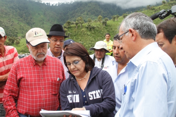 Prefecto acompañó al Ministro de Cultura y Patrimonio al Malqui Machay