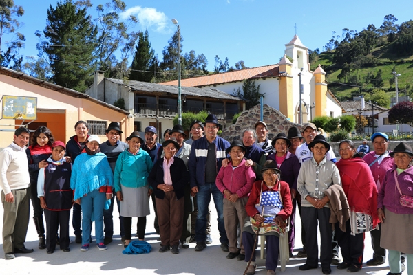 El trabajo de las mujeres de Chugchilán se respalda con construcción de sede