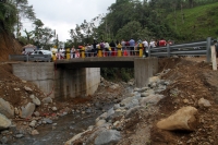 Puente sobre el río San Pablo