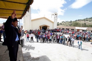 Autoridades analizan situación vial de la zona Alta de la Parroquia “Ignacio Flores”