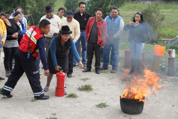 Personal del GAD Cotopaxi recibe capacitaciones sobre prevención contra incendios