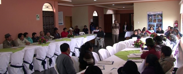 Prefectura de Cotopaxi capacita a Líderes Comunitarios y directivos de las Juntas de Agua