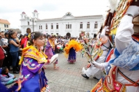 Música, danza y alegría en el desfile de la interculturalidad