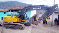 Habitantes de Llimiliví se benefician con apertura y mantenimiento vial.